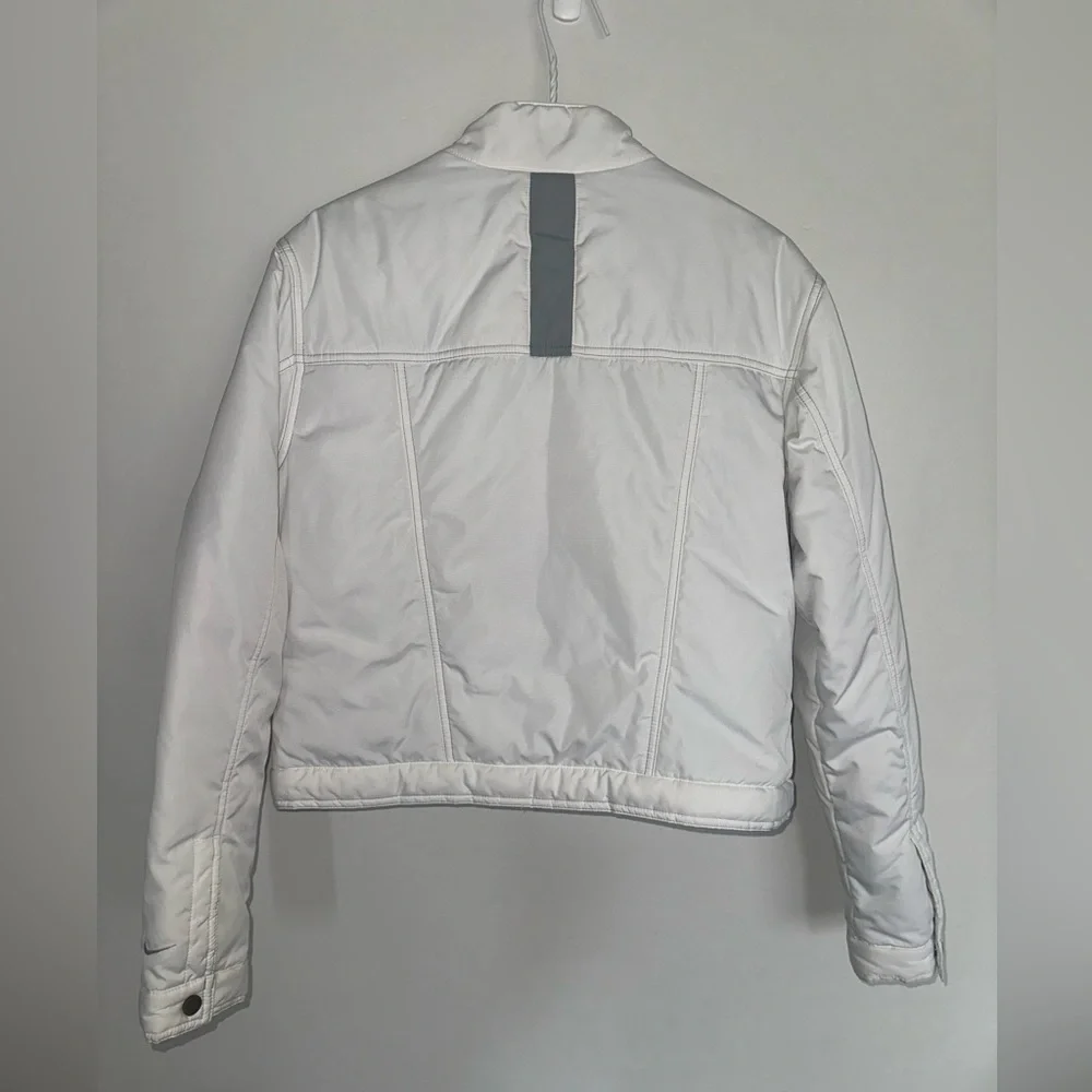 Nike‎ Button Up White Puff Jacket- Girls 12-14 & Women’s Size Xs-S